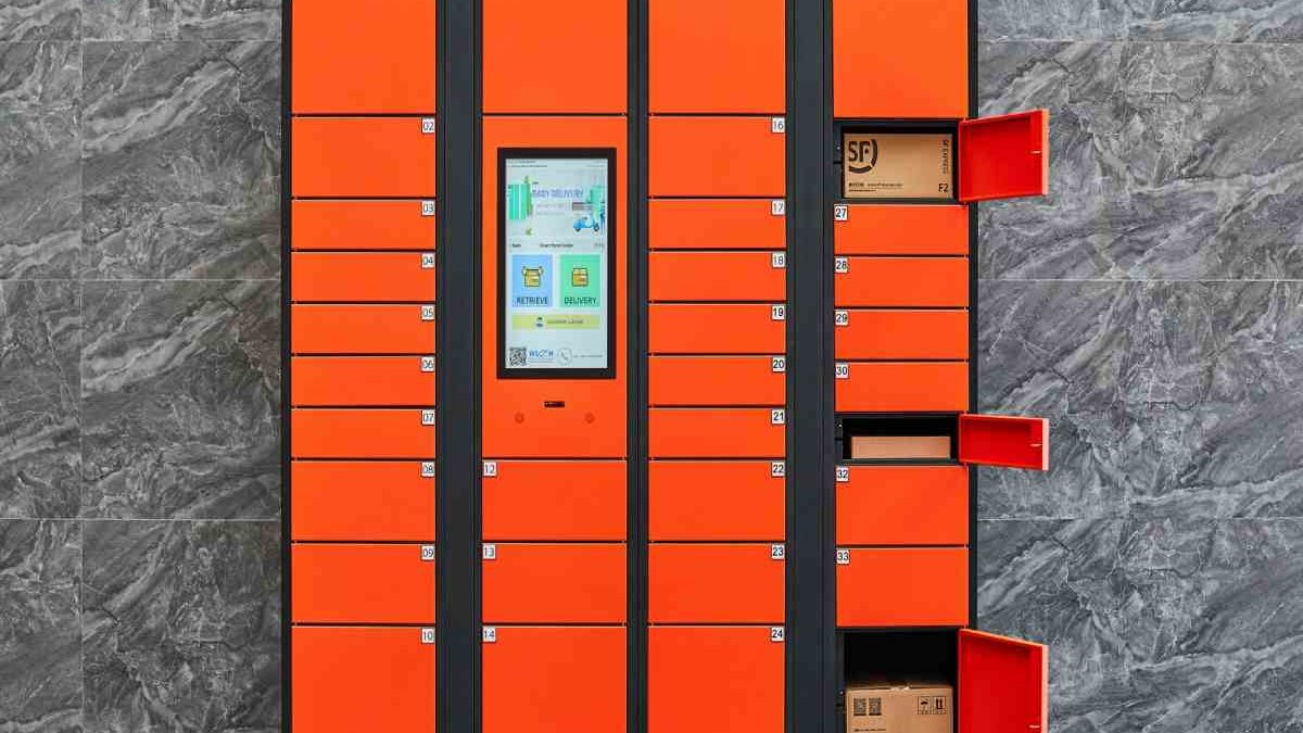 Why are smart parcel lockers trending?