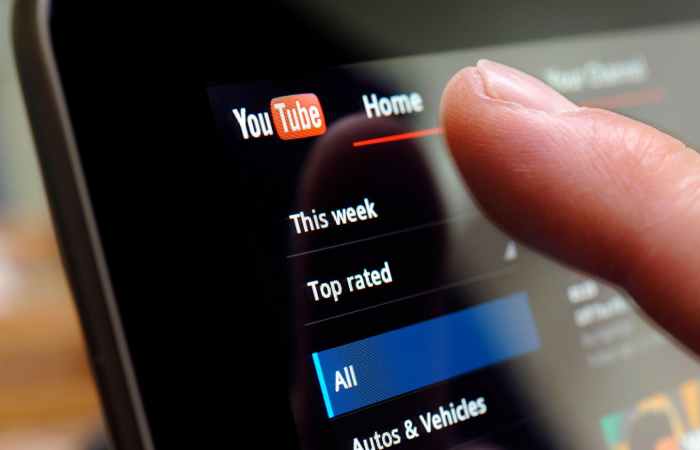 rajkotupdates.news_a-ban-on-fake-youtube-channels-that-mislead-users-the-ministry-said (1)