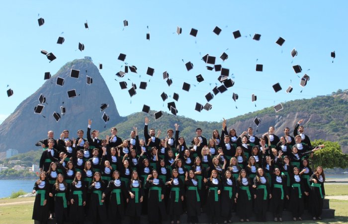Birth of Associacao dos Formandos em Medicina da UERJ 2018.1