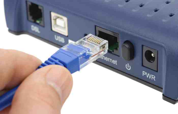 What is an Ethernet Splitter and Differences With a Switch or Hub?